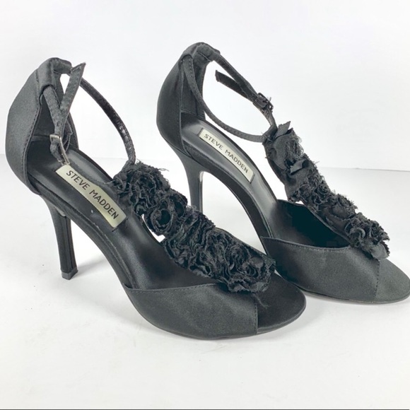 Steve Madden Black Satin T-Strap Peep Toe Heel - Picture 3 of 8